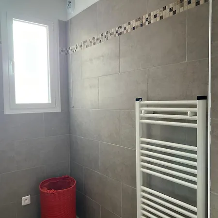 Grand T2 Classe 3 Etoiles Dans De Standing L'Ile-Rousse (Corsica)