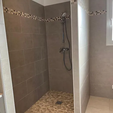 Grand T2 Classe 3 Etoiles Dans De Standing Apartment *