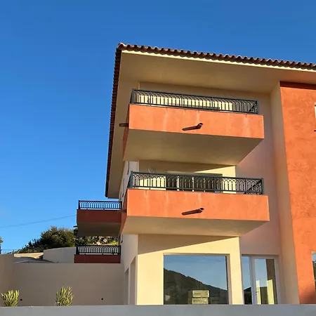 Apartment Grand T2 Classe 3 Etoiles Dans De Standing L'Ile-Rousse (Corsica)