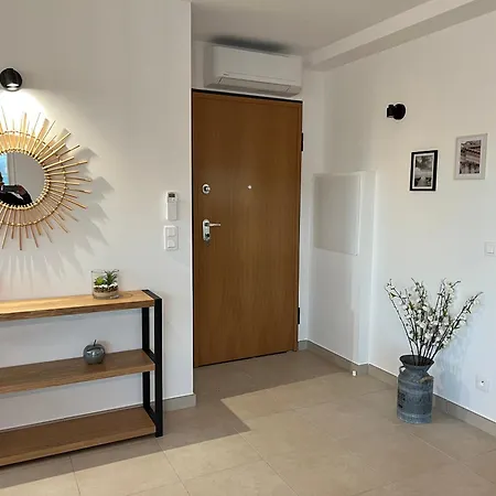 Grand T2 Classe 3 Etoiles Dans De Standing * L'Ile-Rousse (Corsica)