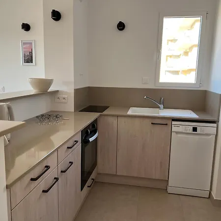 Appartement Grand T2 Résidence De Standing