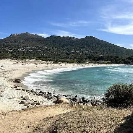 Grand T2 Résidence De Standing LʼÎle-Rousse