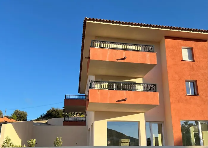 公寓 Grand T2 Classe 3 Etoiles Dans De Standing LʼÎle-Rousse