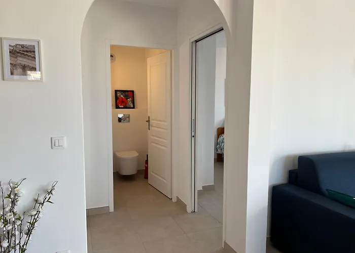 Grand T2 Classe 3 Etoiles Dans De Standing *