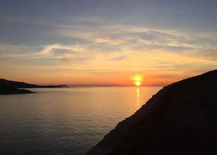Grand T2 Classe 3 Etoiles Dans De Standing Daire LʼÎle-Rousse