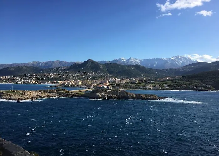 Daire Grand T2 Classe 3 Etoiles Dans De Standing LʼÎle-Rousse